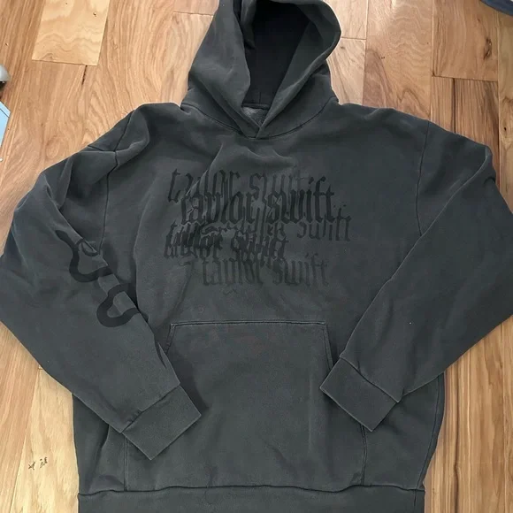 Taylor swift official reputation hoodie medium new rare oversized eras - Picture 1 of 4